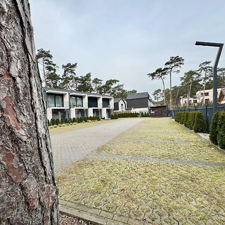 Prestige House Apartament - 2 Sypialnie Z Ogrodkiem I Basenem 포비에로보 외부 사진