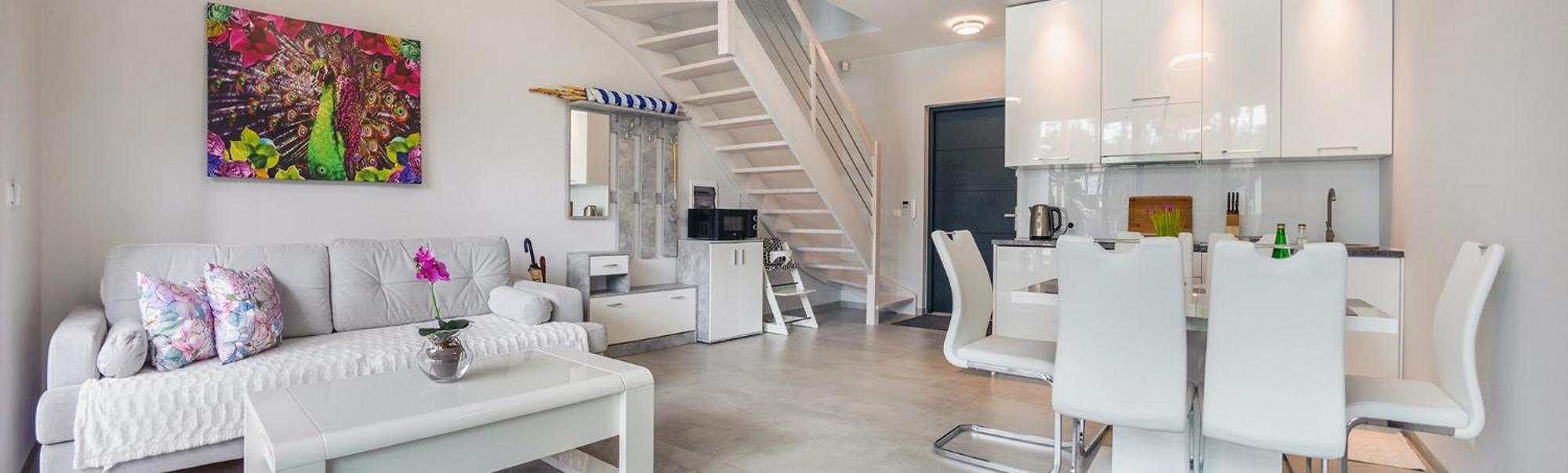 Prestige House Apartament - 2 Sypialnie Z Ogrodkiem I Basenem 포비에로보 외부 사진