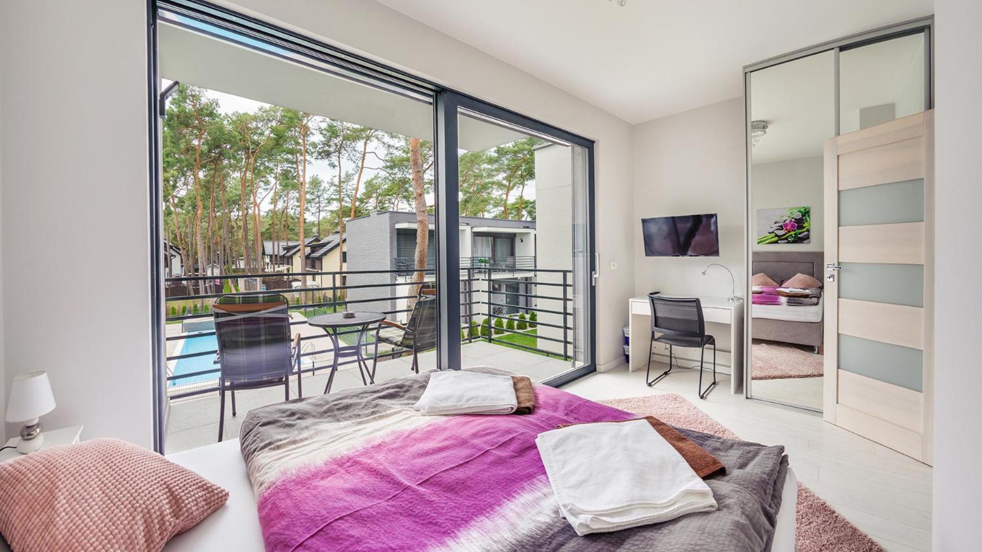 Prestige House Apartament - 2 Sypialnie Z Ogrodkiem I Basenem 포비에로보 외부 사진