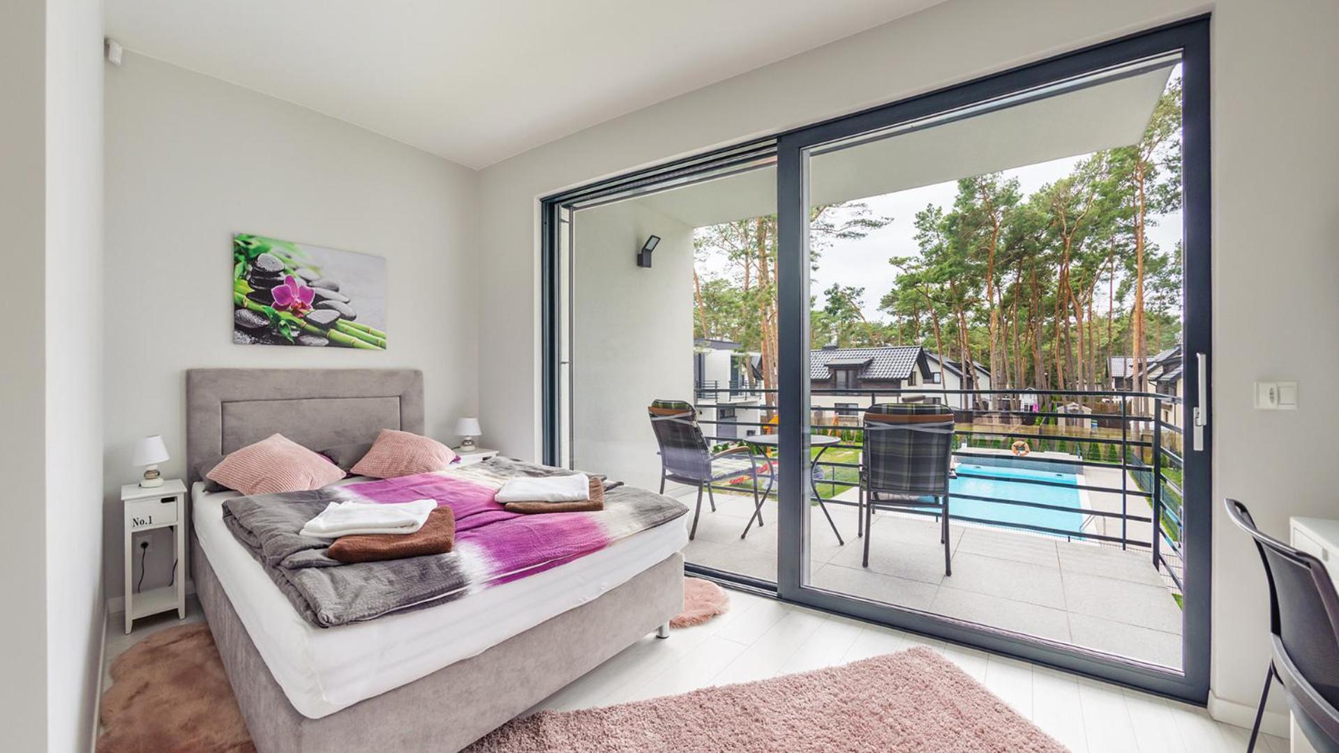 Prestige House Apartament - 2 Sypialnie Z Ogrodkiem I Basenem 포비에로보 외부 사진